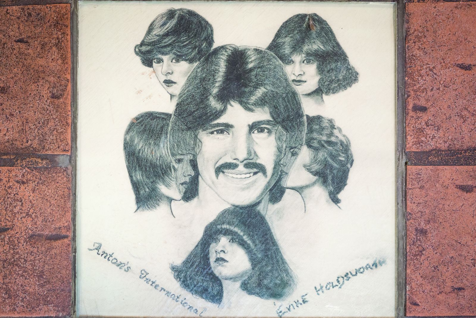 Anton's Hair Salon image 9