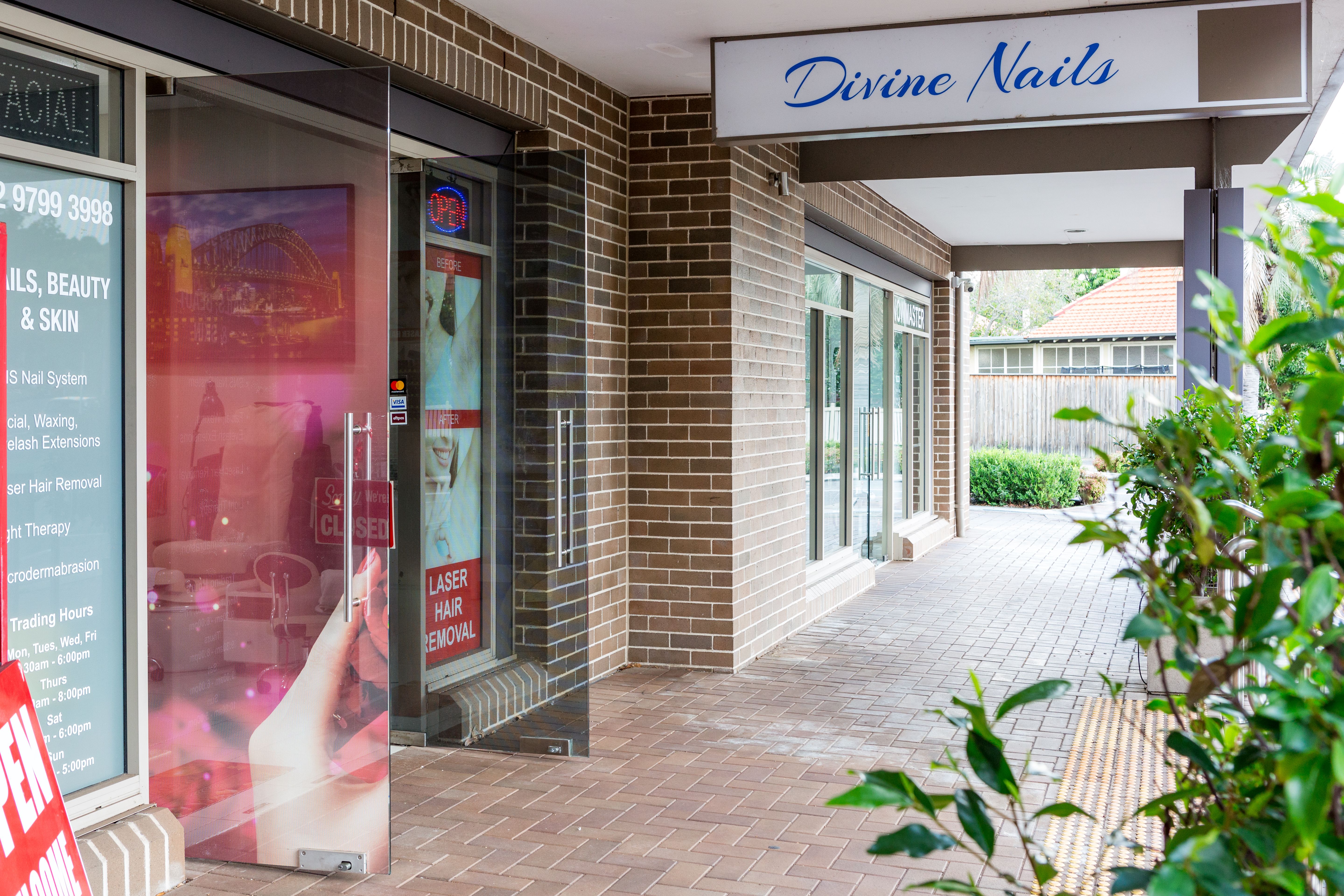 Divine Nails Haberfield image 14