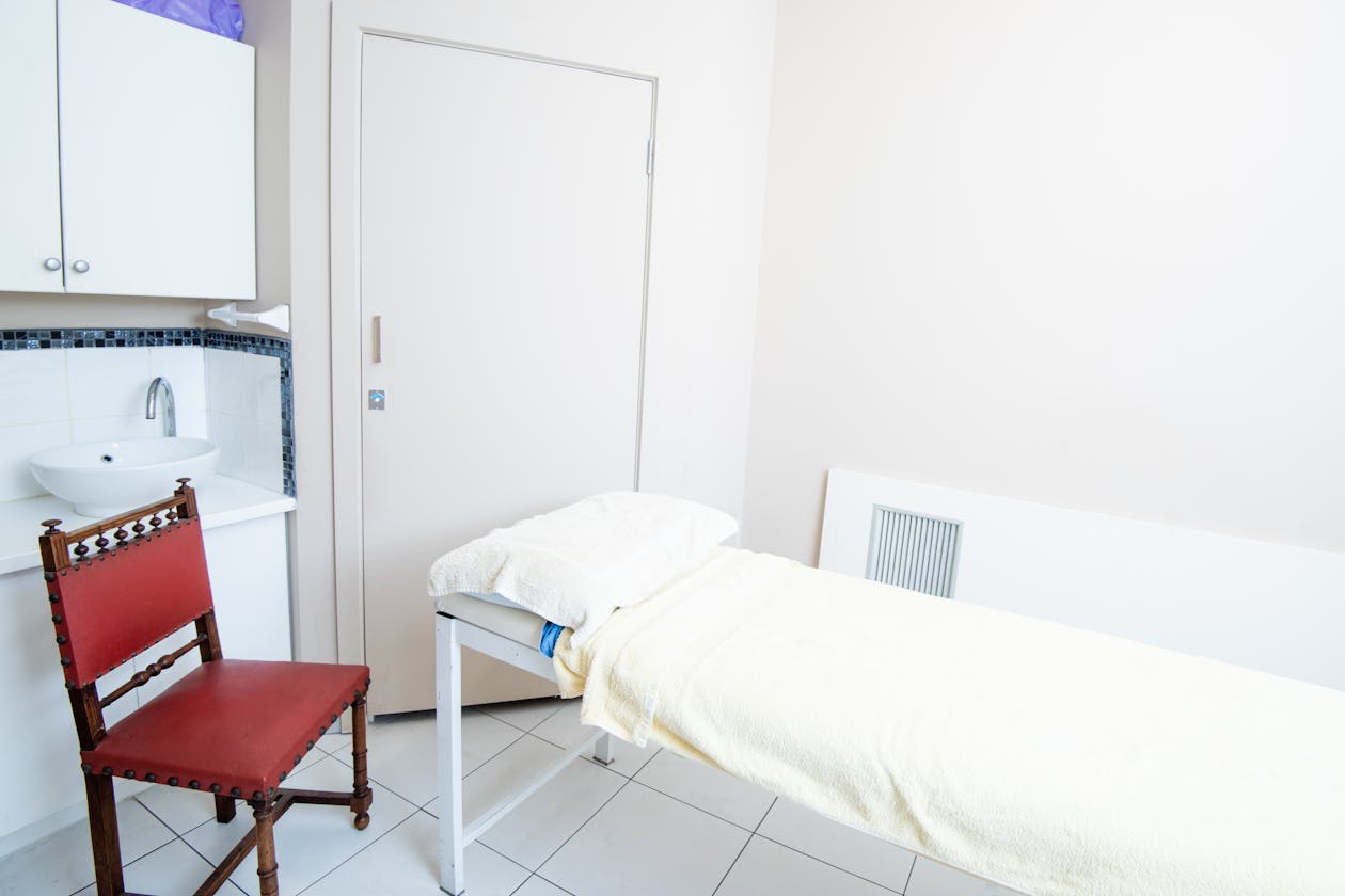 Fancy Fingers Beauty Salon image 3