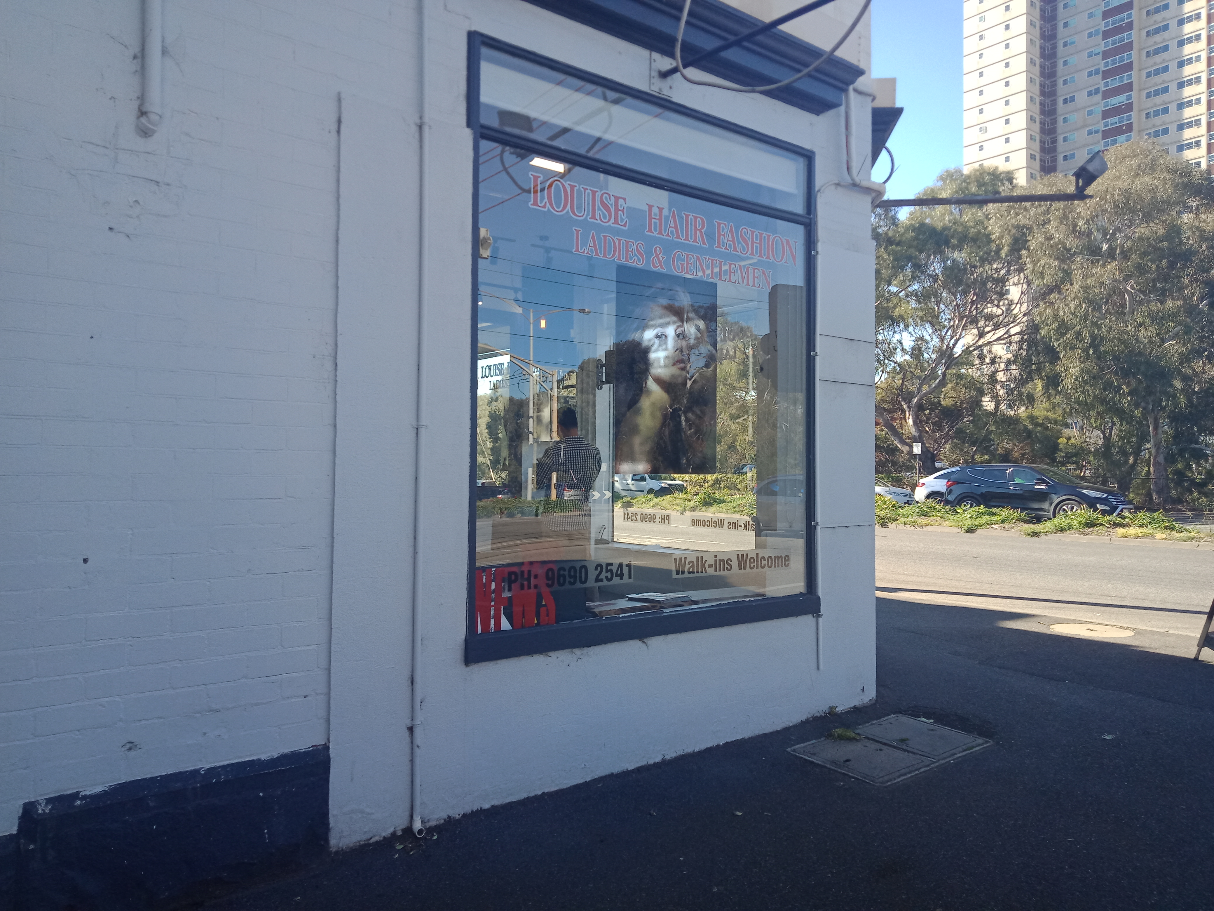 Louise Hair Fashion image 3