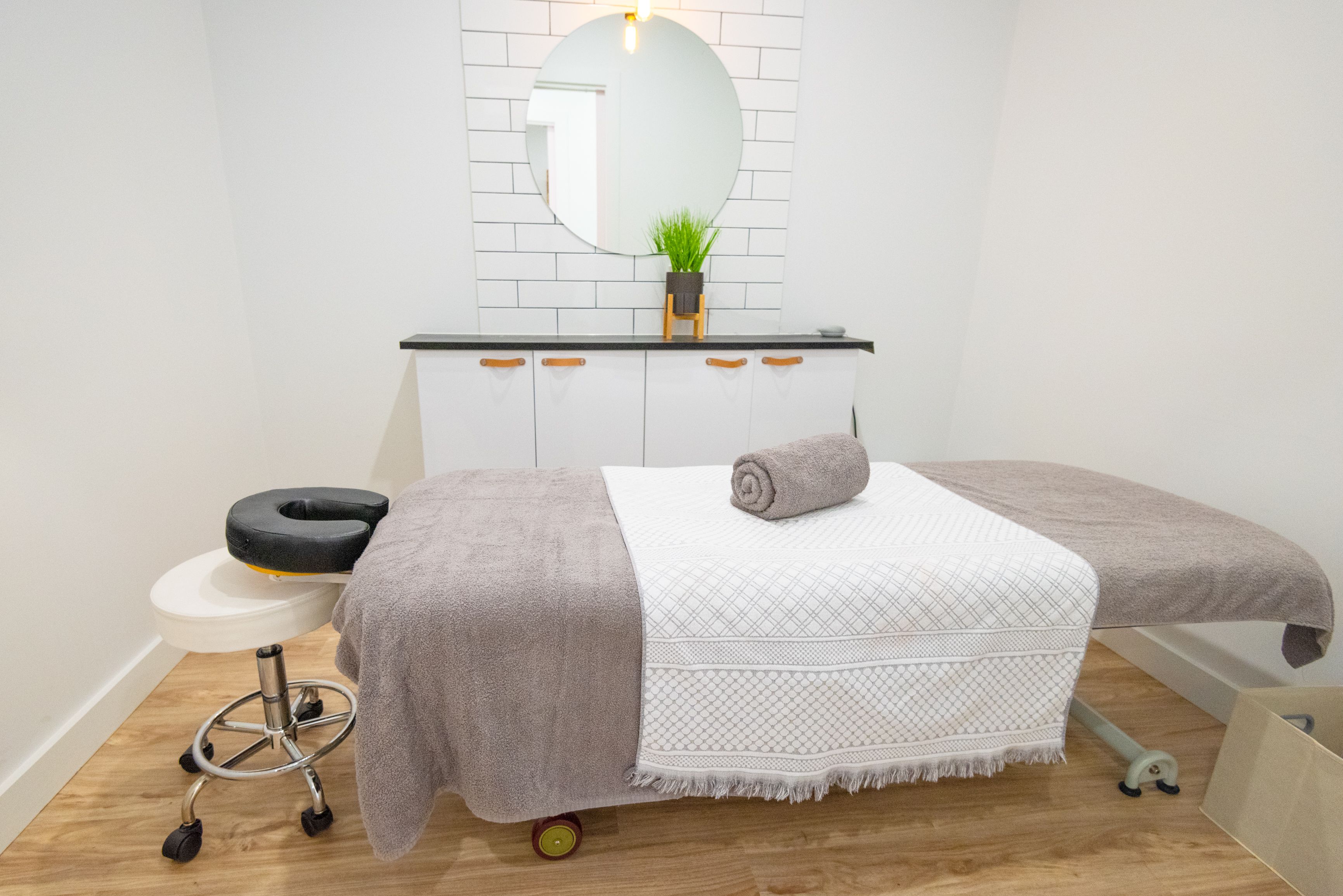 Attitude Massage and Beauty - Cranbourne West image 2