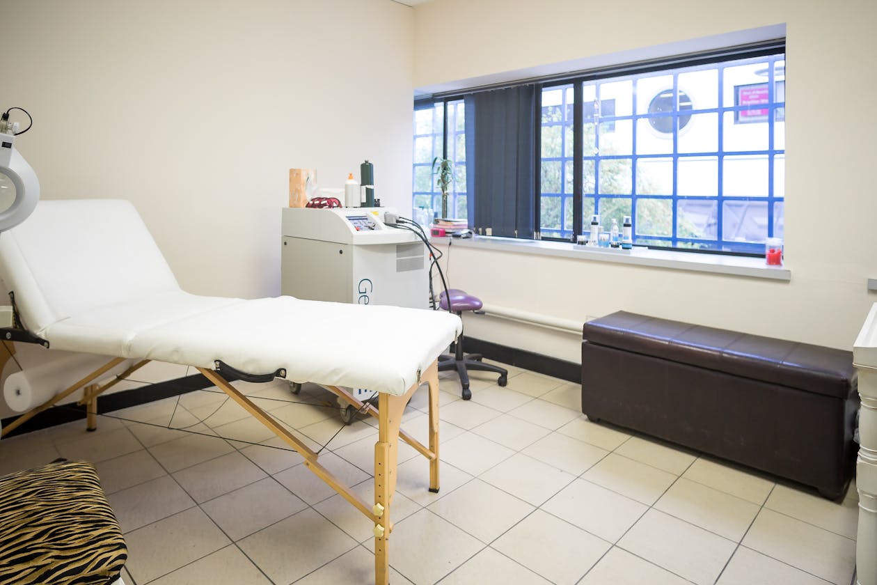 Advanced Esthetique Beauty Clinic image 4