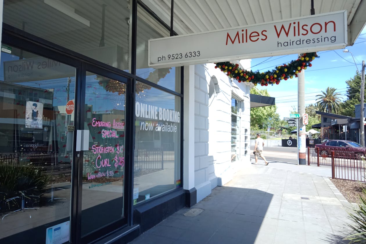 Miles Wilson Hairdressing image 4