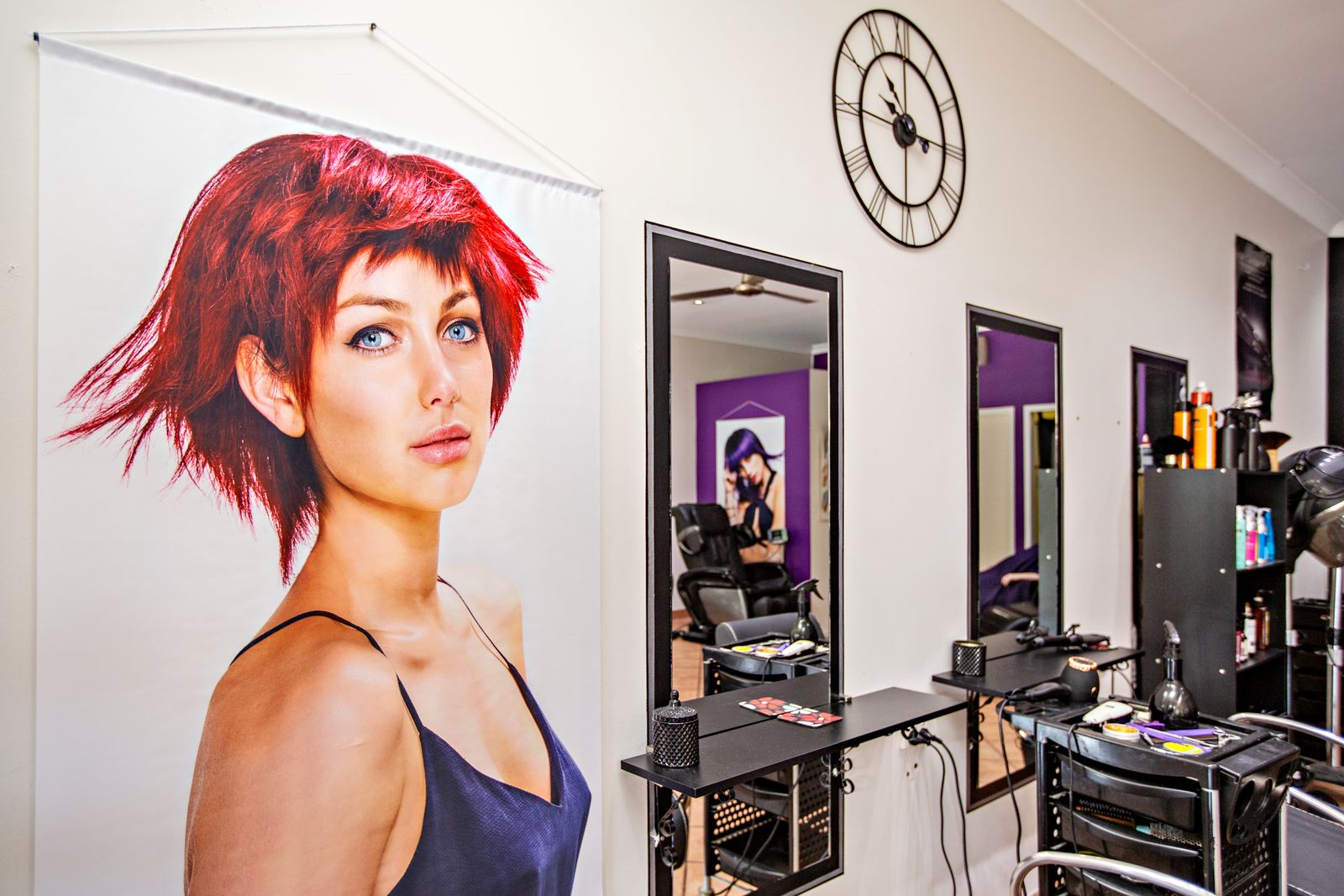 Jewels Beauty & Hair Oxenford Haircut and Hairdressing Hair