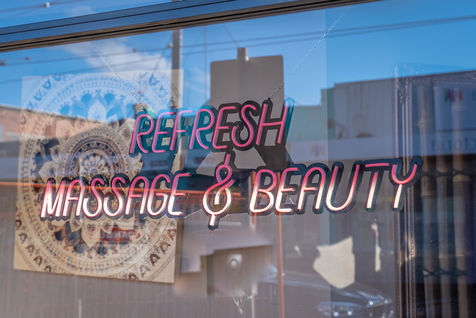 Refresh Massage&Beauty image 16