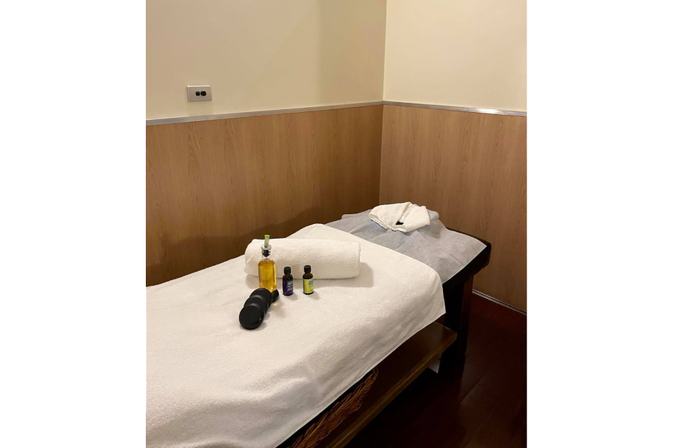 Yohome Massage & Foot Spa Abbotsford Massage Book Online Bookwell