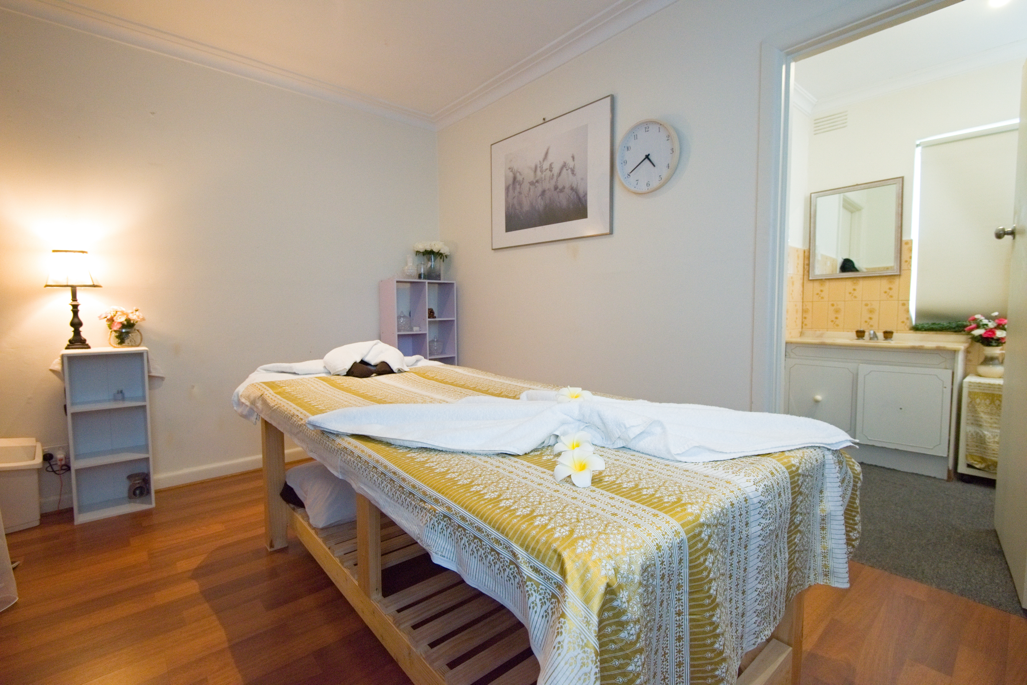 Kornkanok Thai Massage image 9