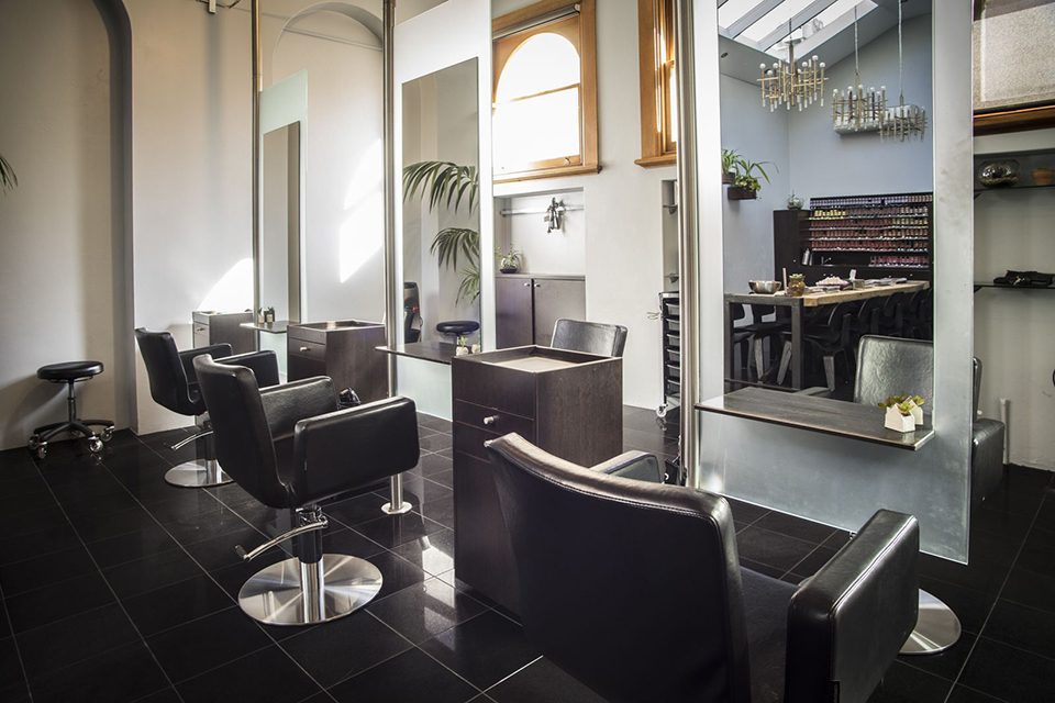 Head Over Heels image 4