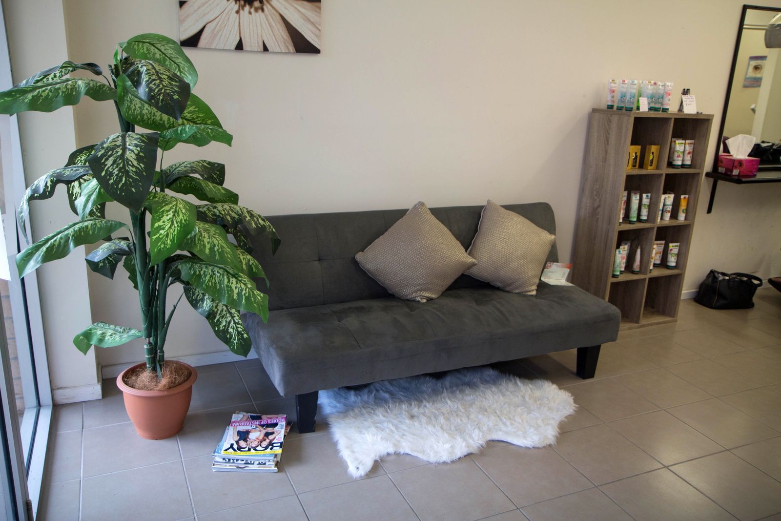 Shehnaz Threading & Beauty Salon image 2