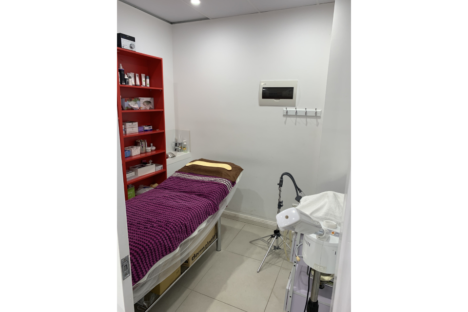 Art of Beauty & Nails image 3