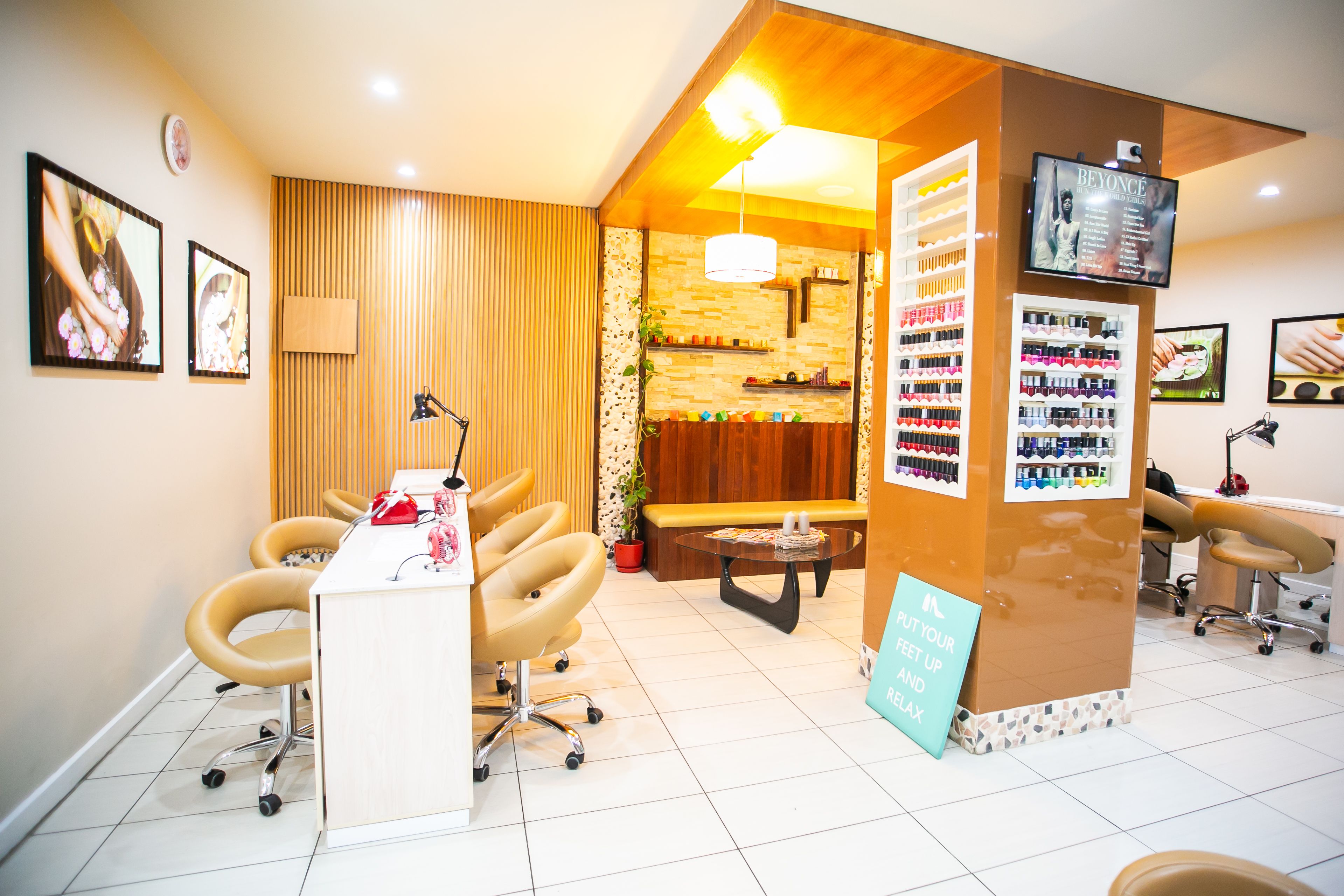 Golden Nails Care - South Yarra image 4