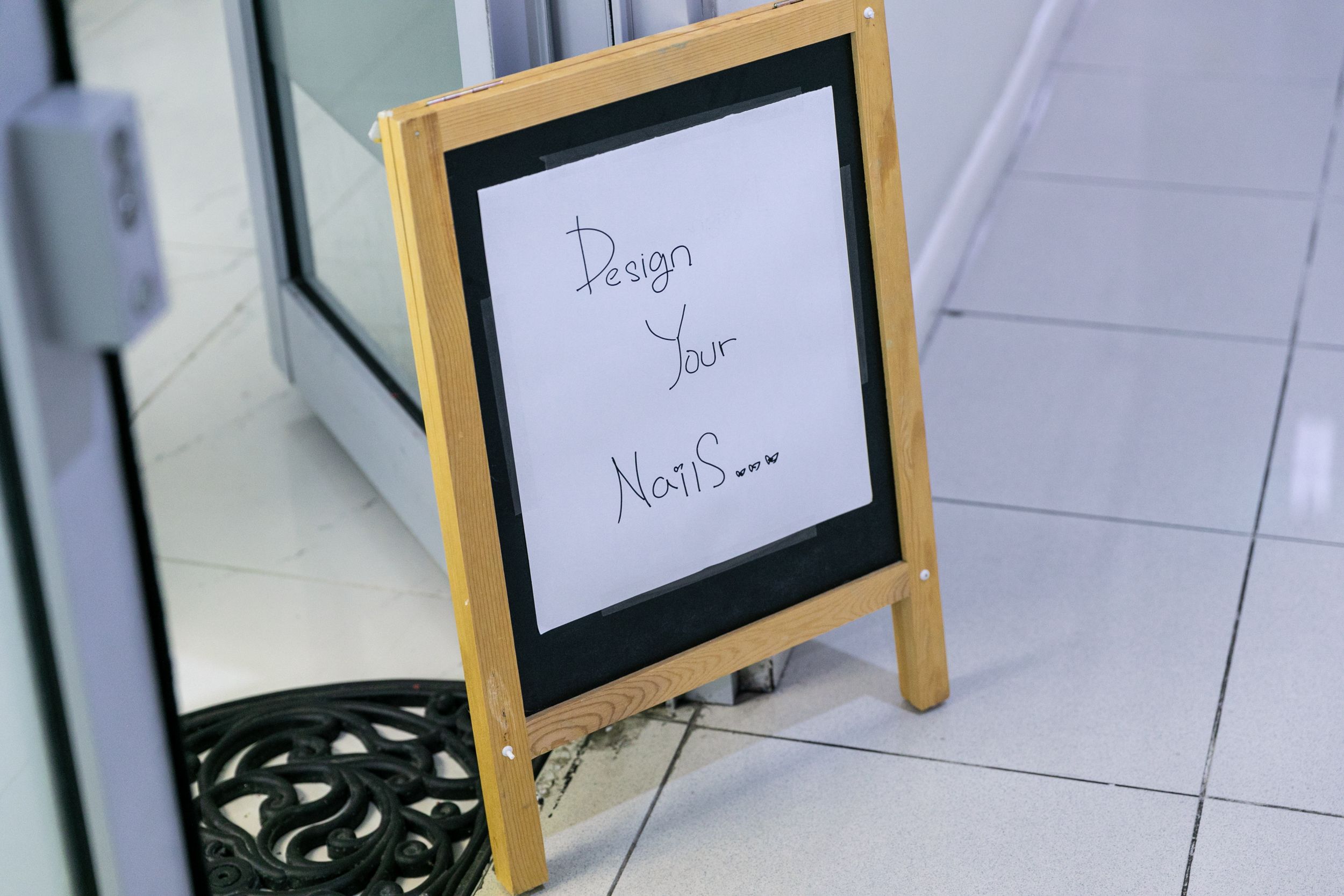 Design Your Nails image 16