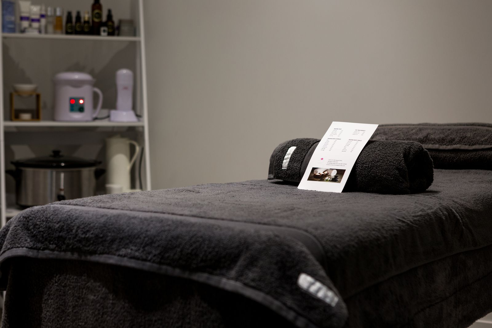 Gloria Facials, Massage & Waxing image 6