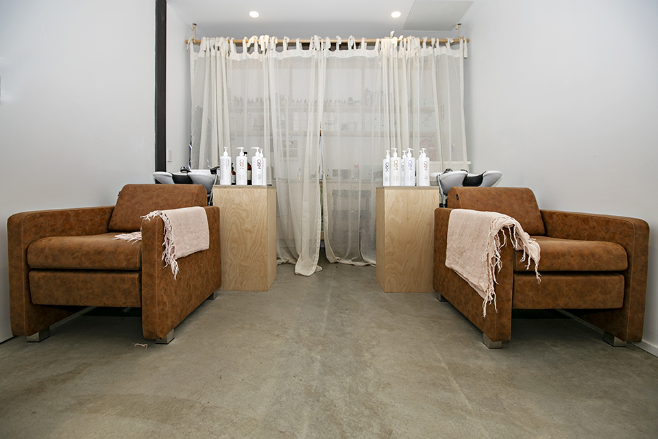 Zanzi Hairdressing image 10