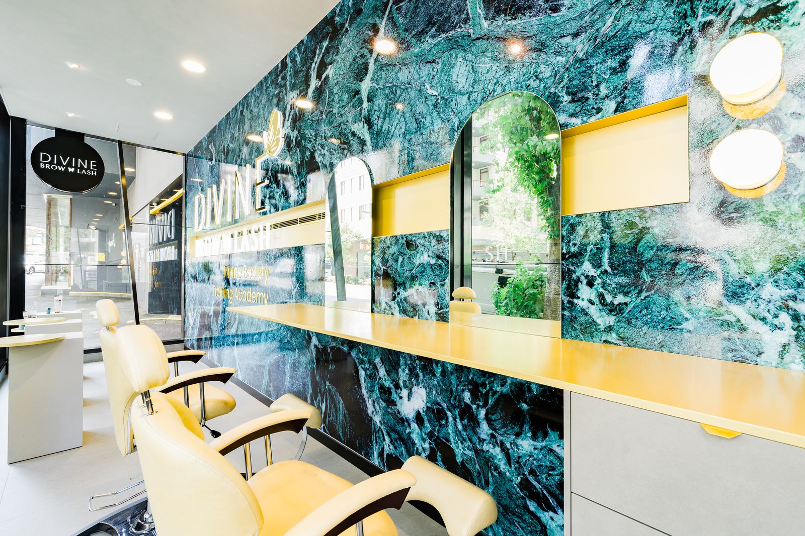 Divine Brow Lash image 3