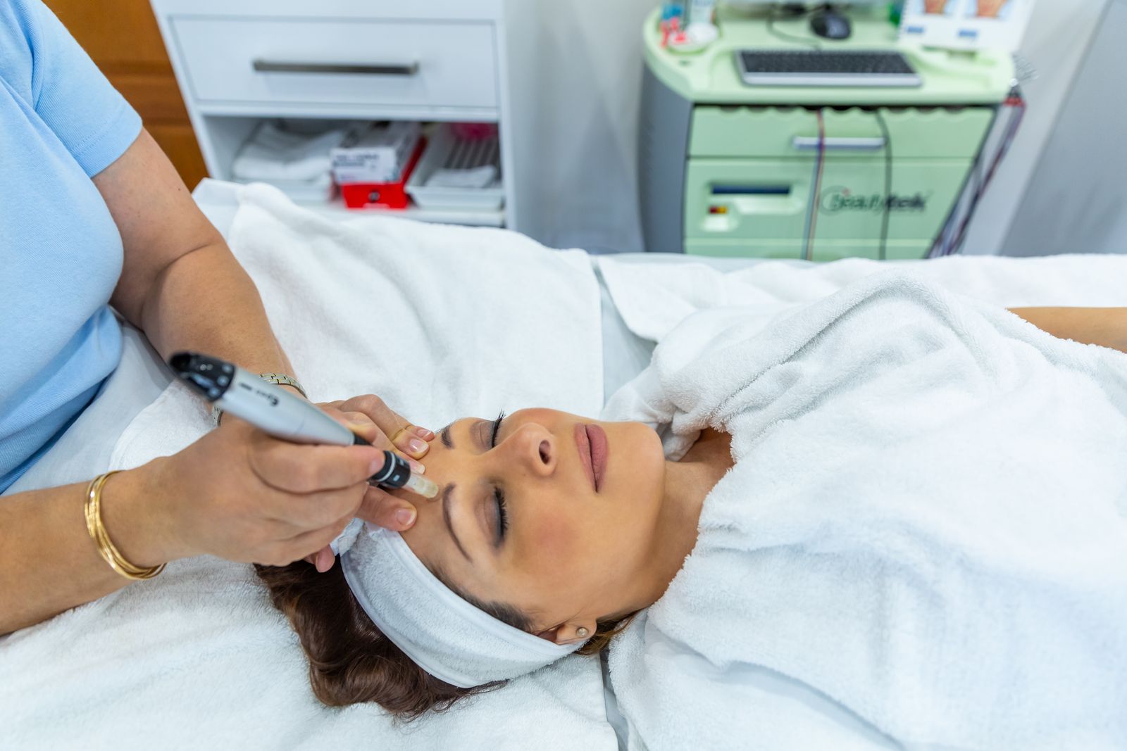 Skin Spa Secrets image 14