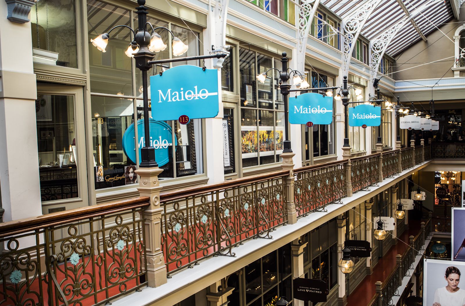 Maiolo Salon image 6