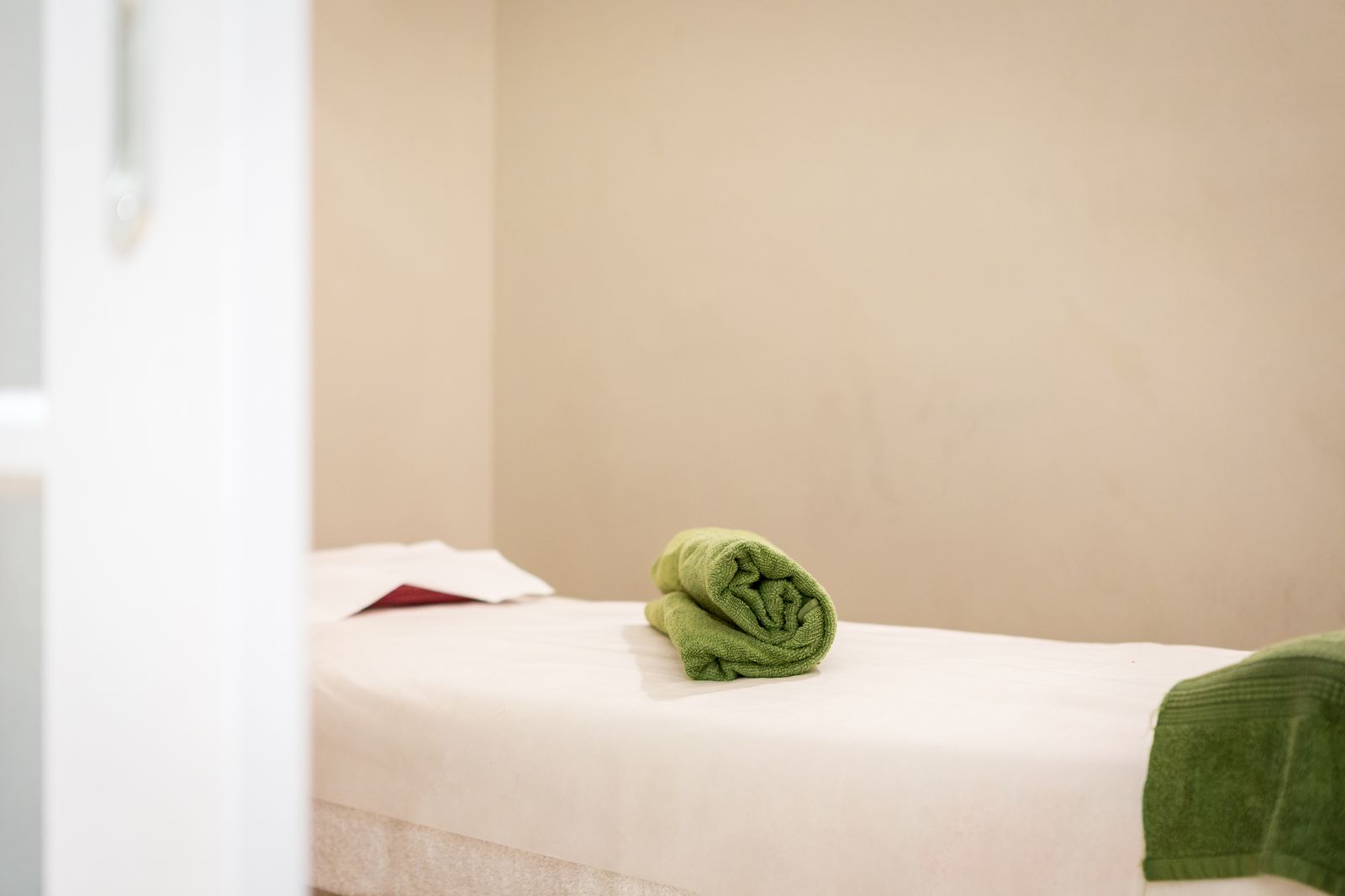 Oriental Massage & Acupuncture Campbelltown image 4