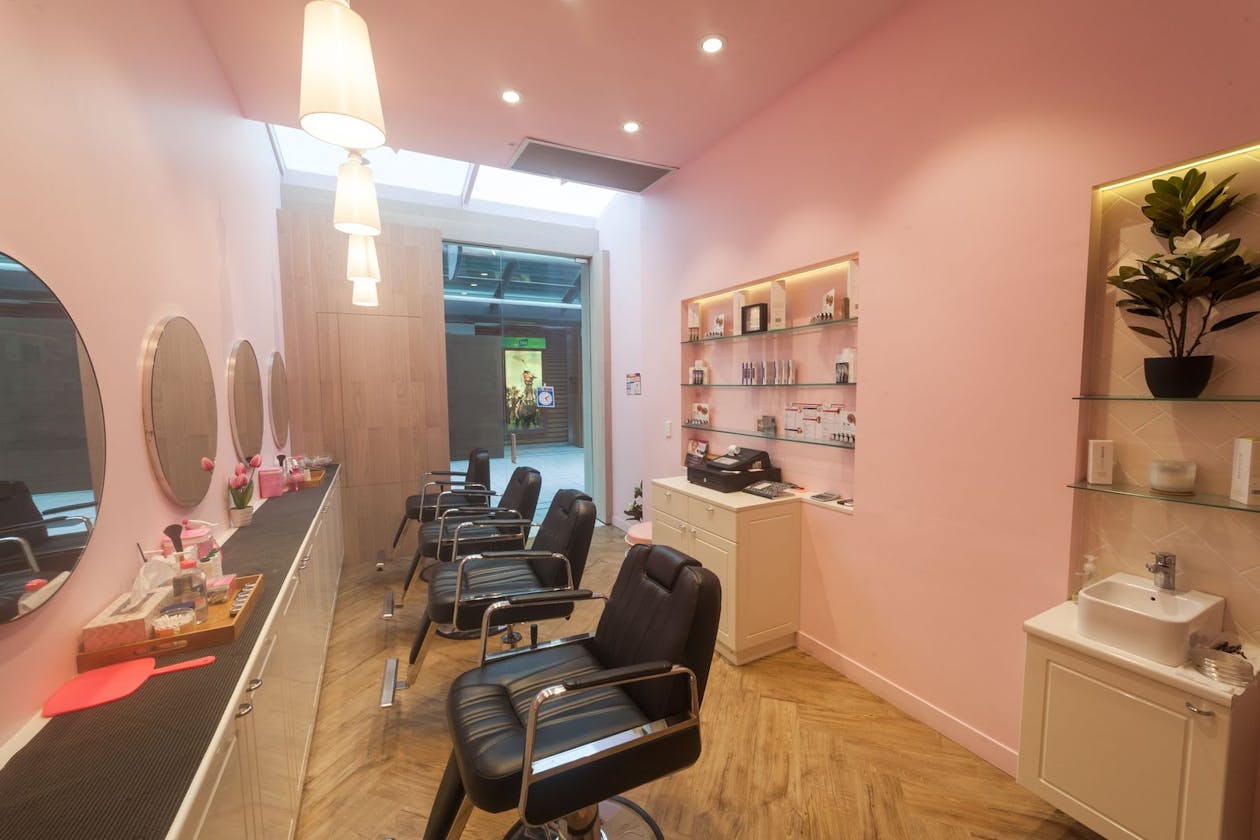 Exquisite Brows & Spa Westfield Warringah Mall image 3