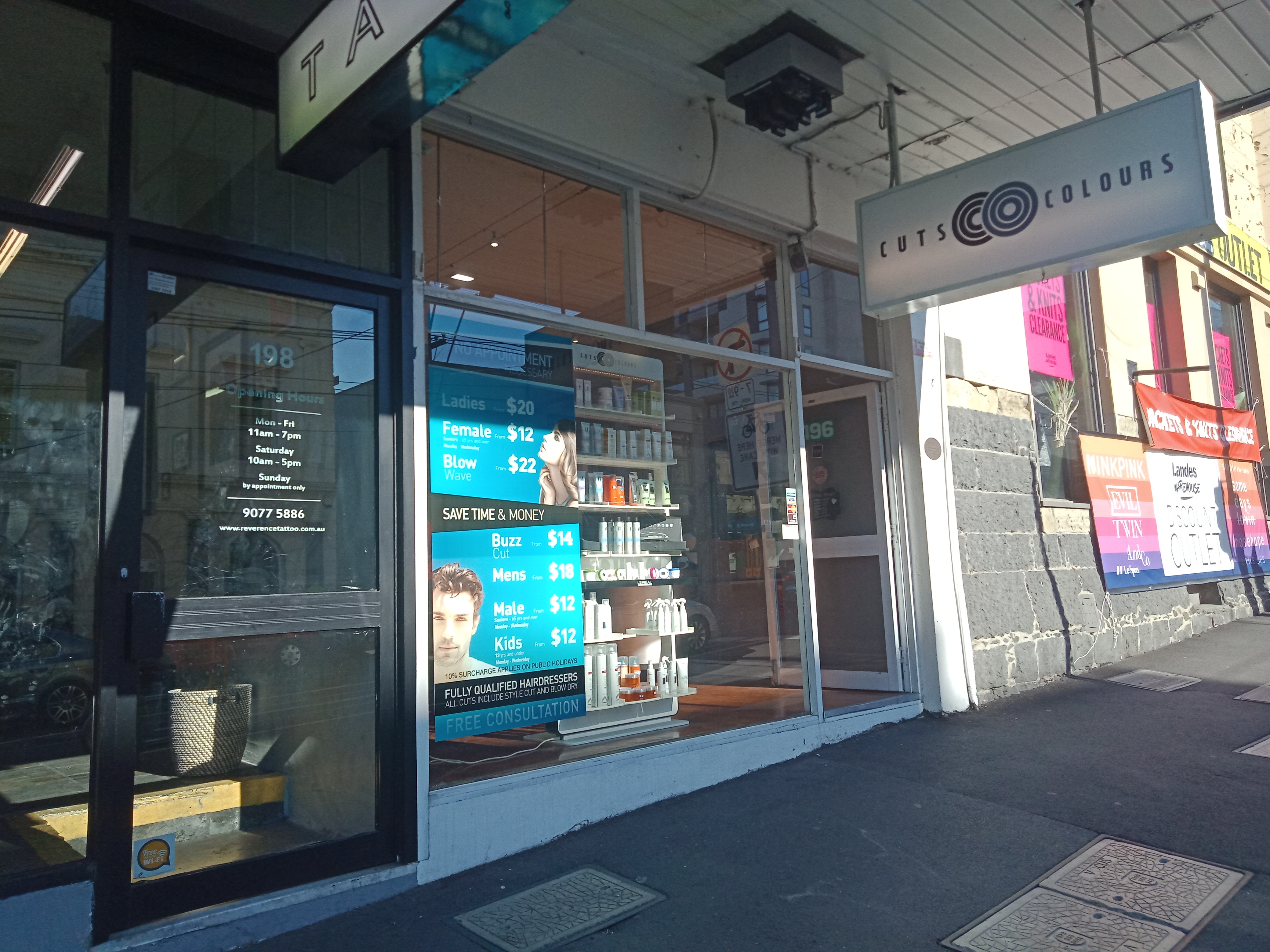 Cuts and Colours - Richmond image 3