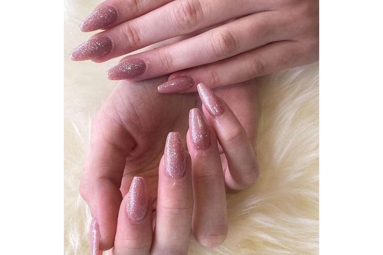 Seven Salon image 20