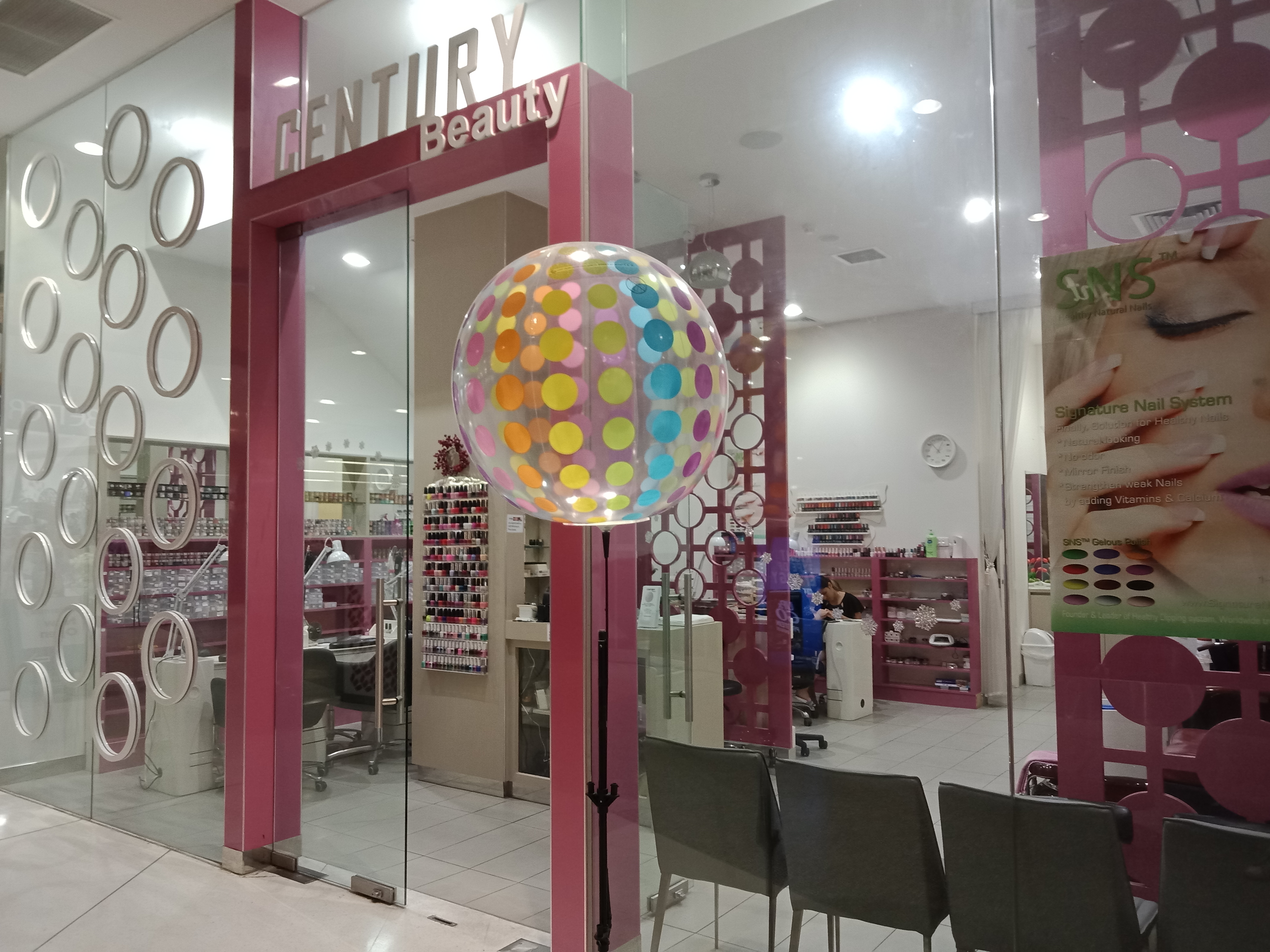 Century Beauty image 2