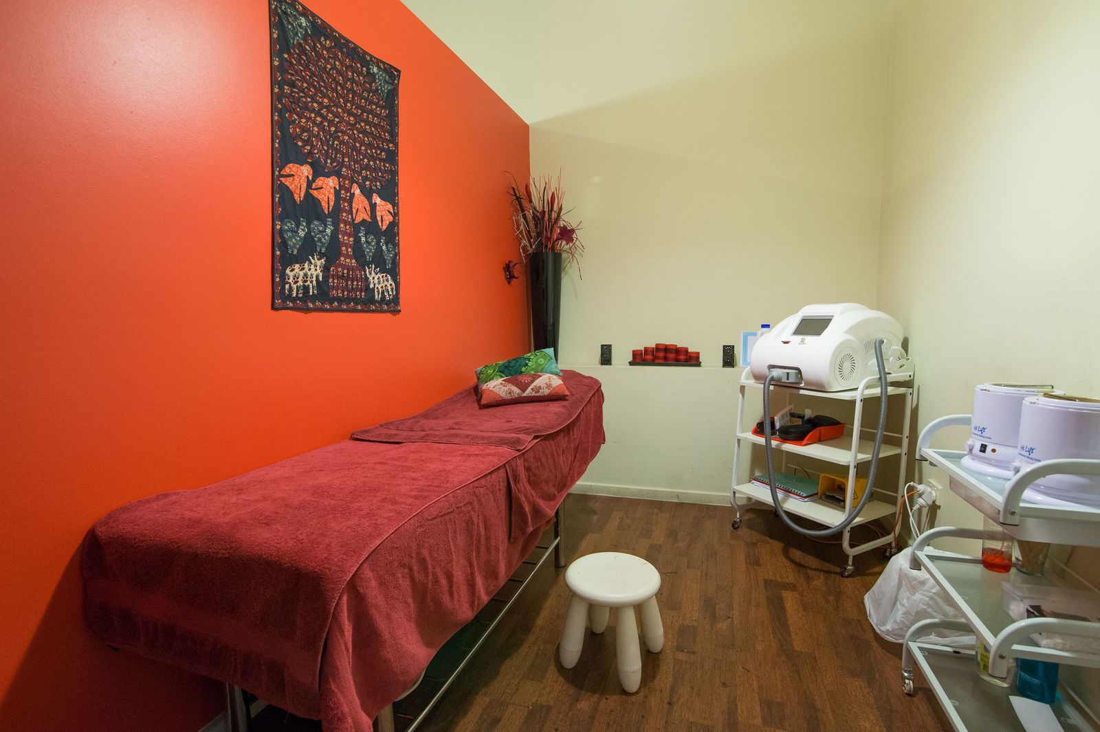 Pure Passion Hair And Beauty Yarraville Haircut And Hairdressing Hair Styling Book Online Bookwell