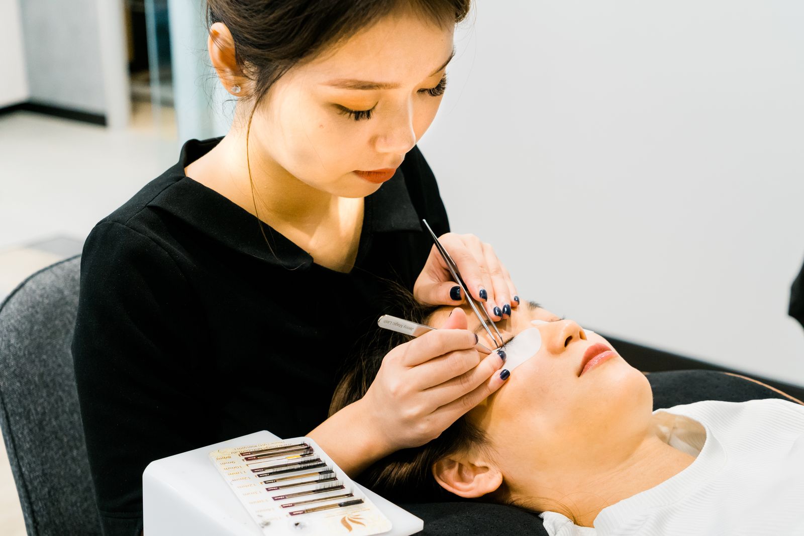 Divine Brow Lash image 9