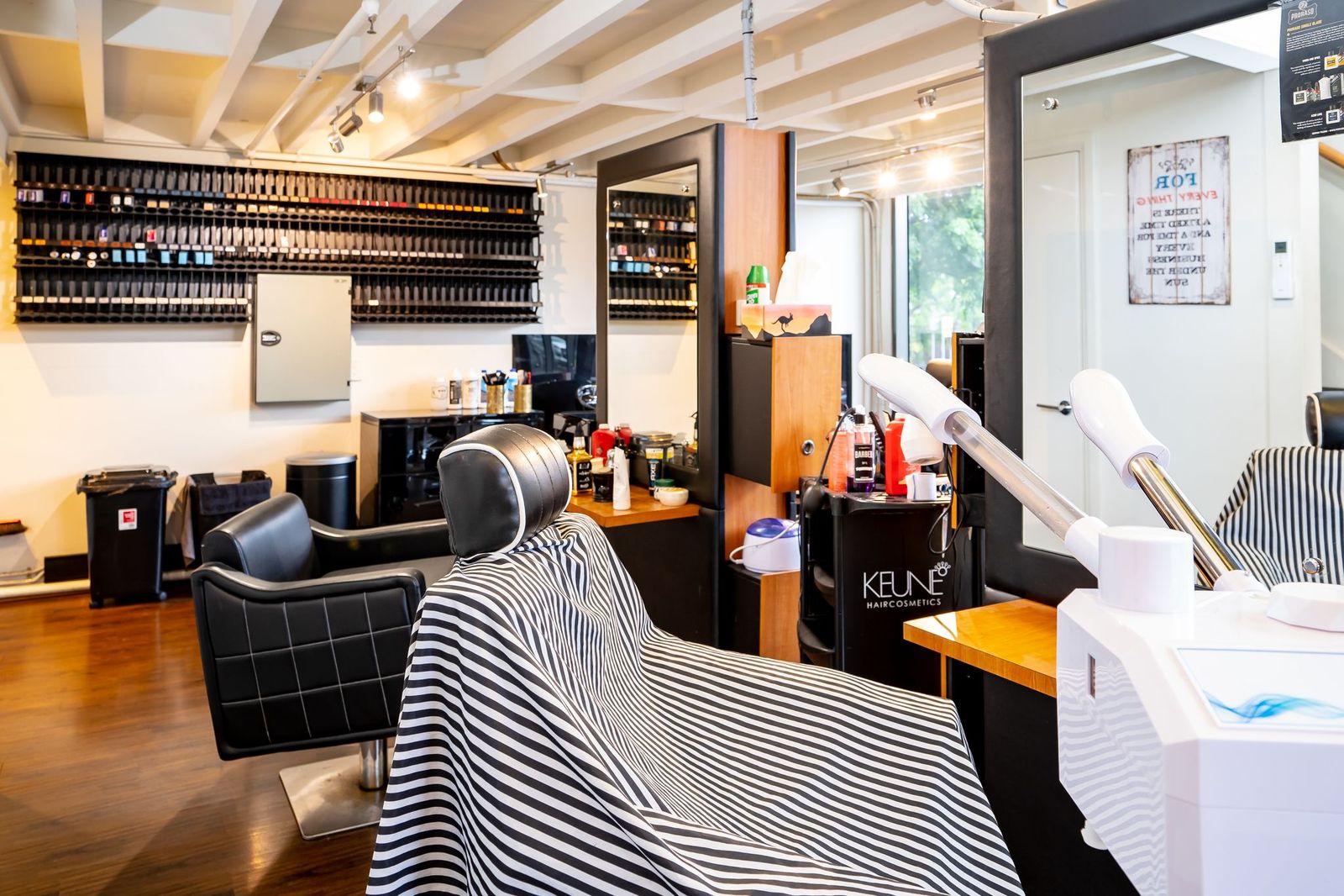 Leo Barber Shop image 4