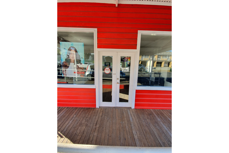 Kooperativ Hair image 3