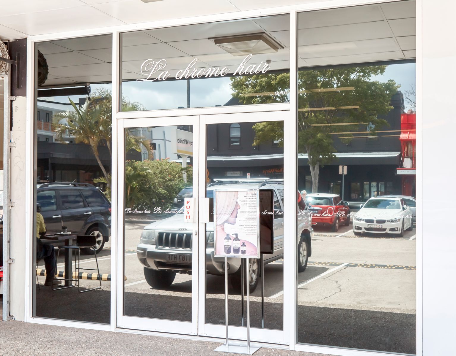 La Chrome Hair image 12