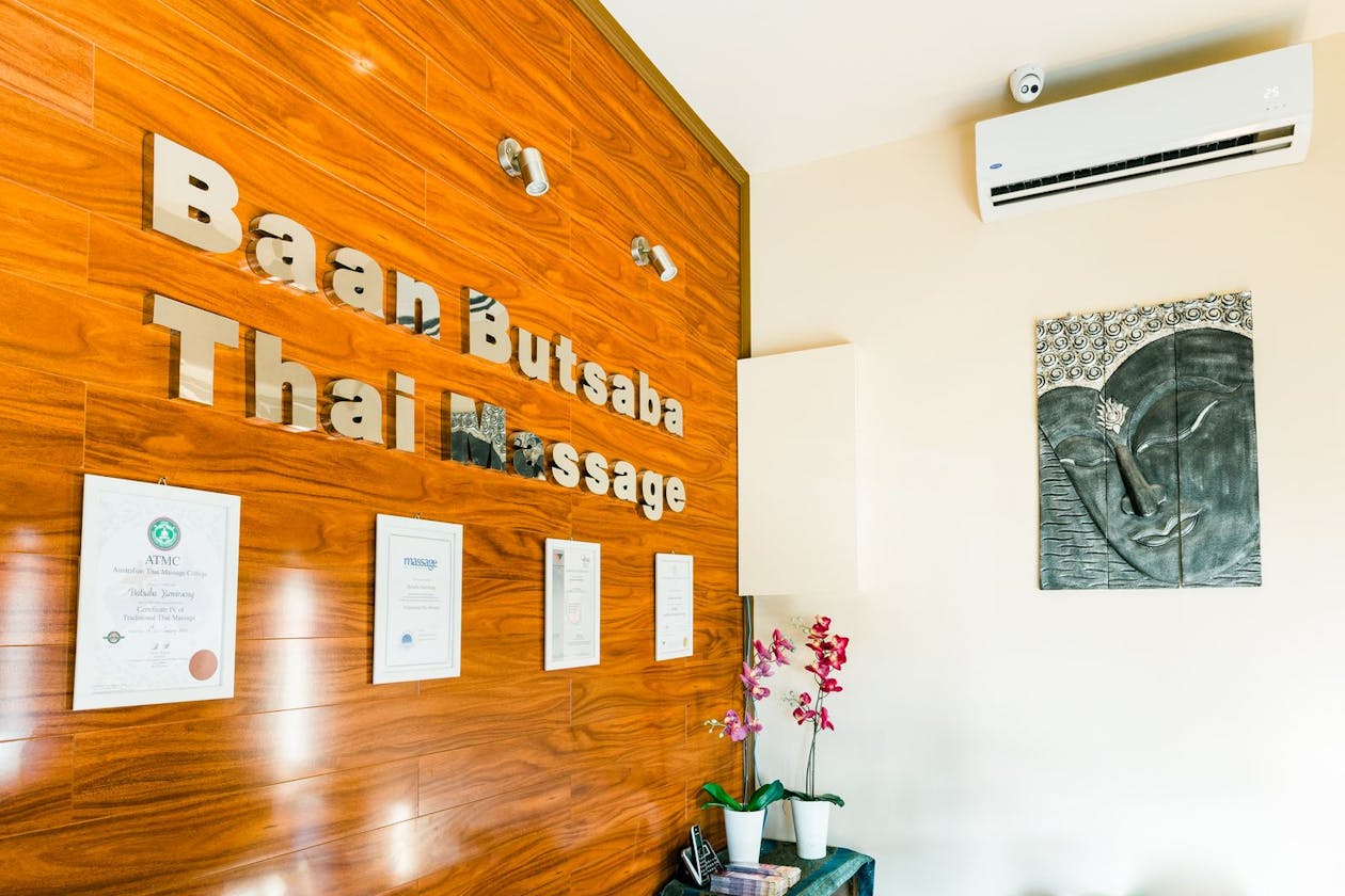 Baan Butsaba Thai Massage - Mascot