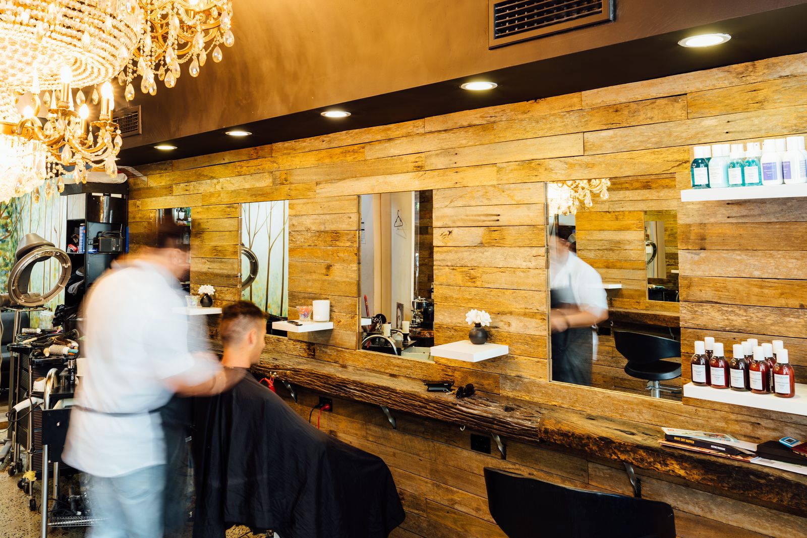 Normarny Salon image 2