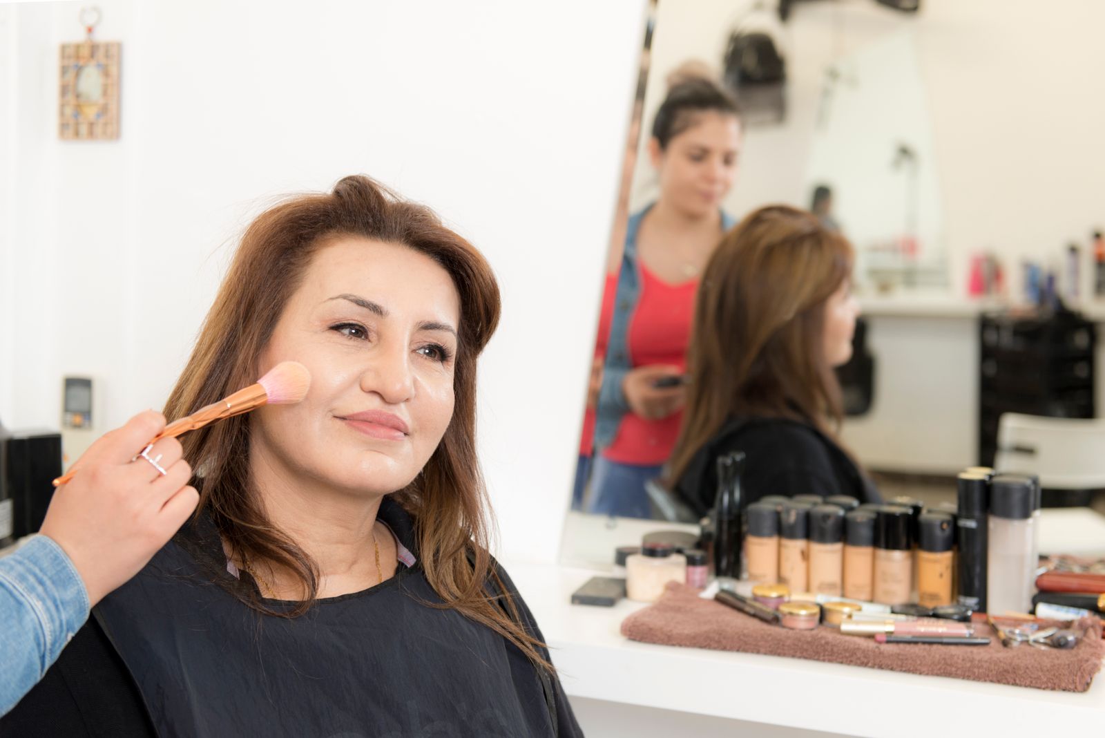 Princess Anna Hair Academy image 4