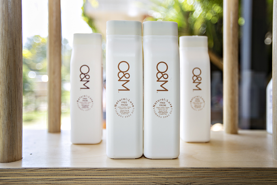 Zanzi Hairdressing image 15