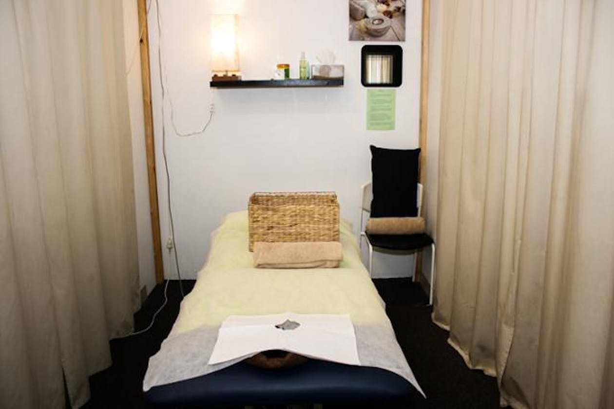 Anmo Massage Therapy image 7