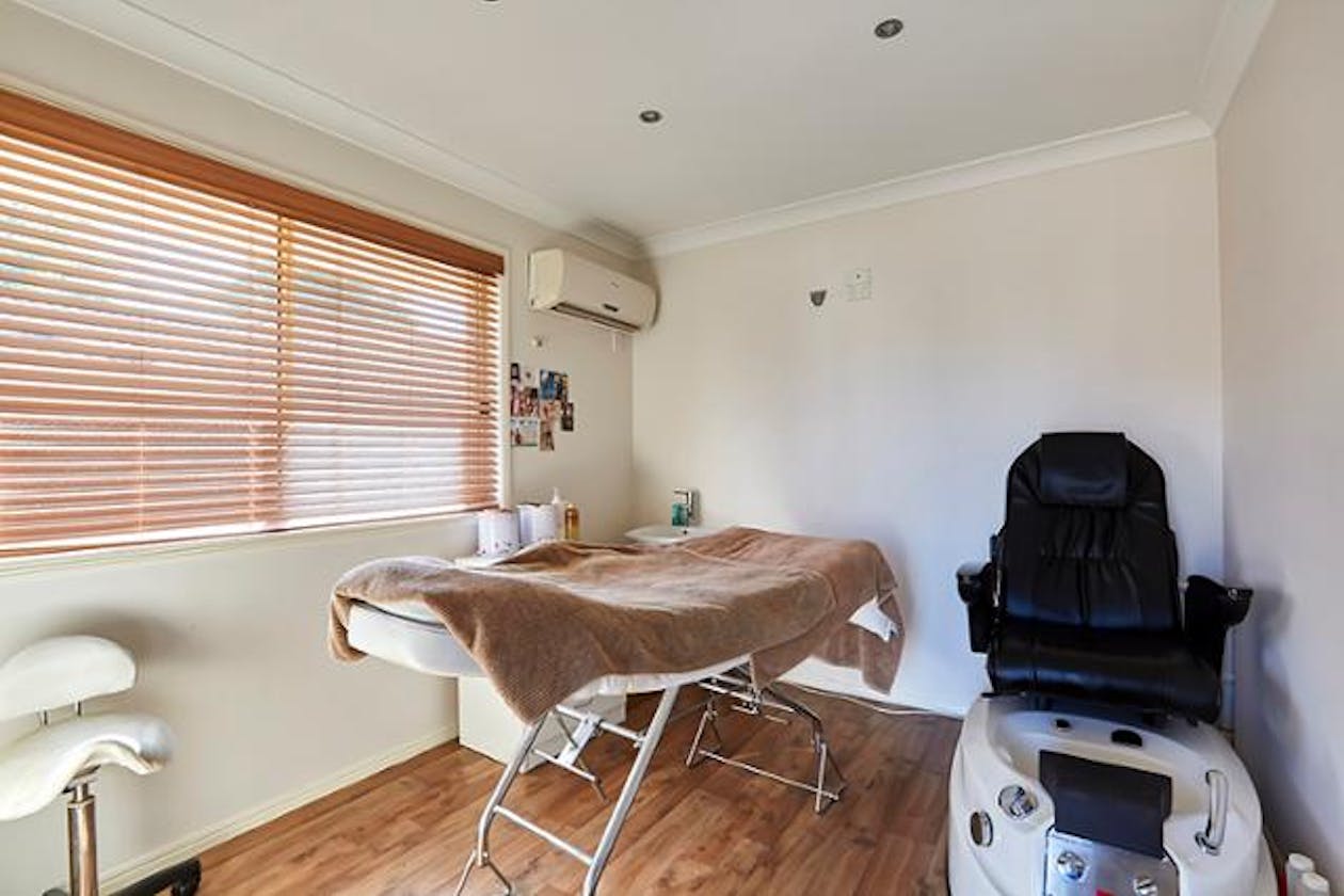 Pulse Laser Beauty Clinic image 3