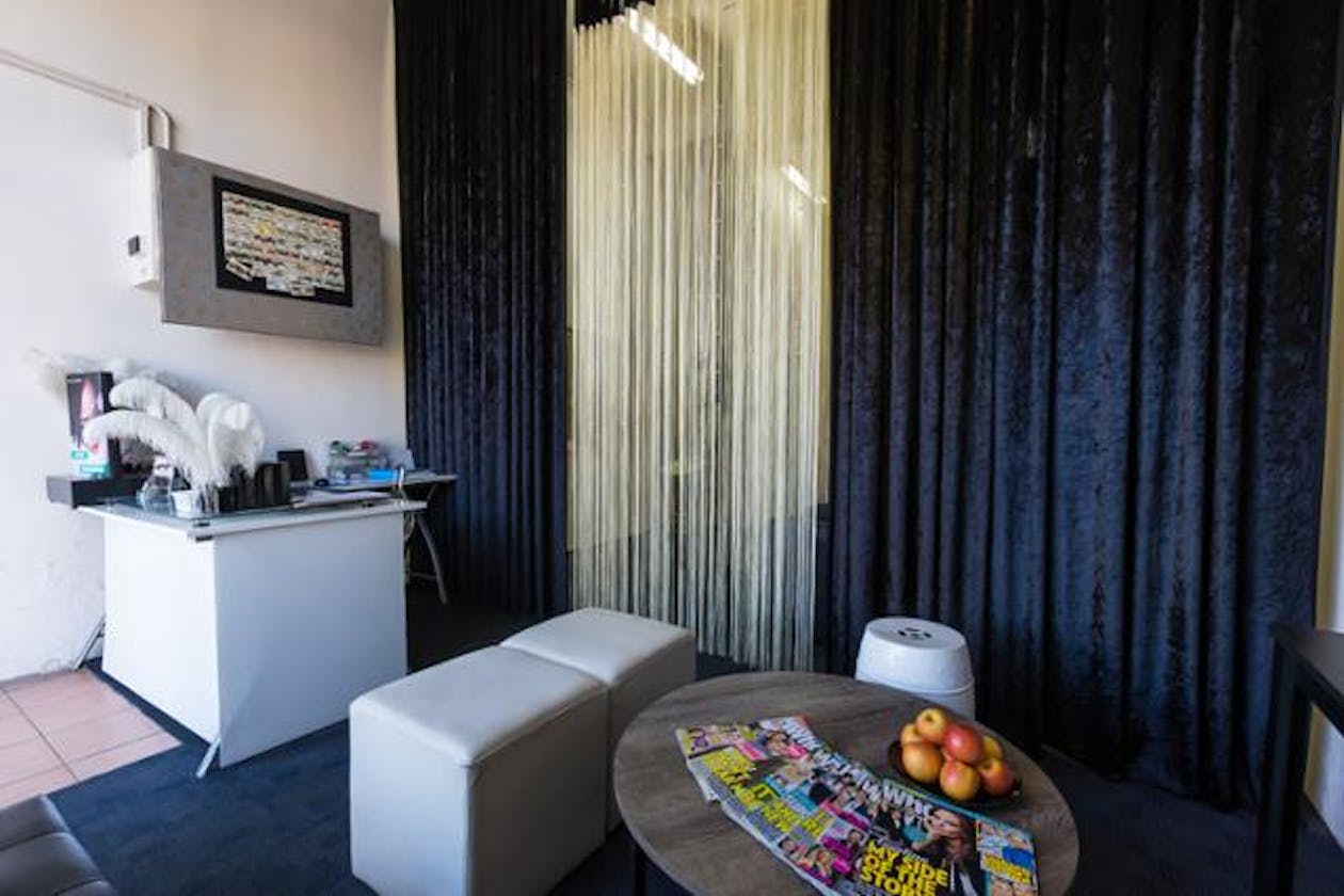 Holy Lashes - North Melbourne image 2