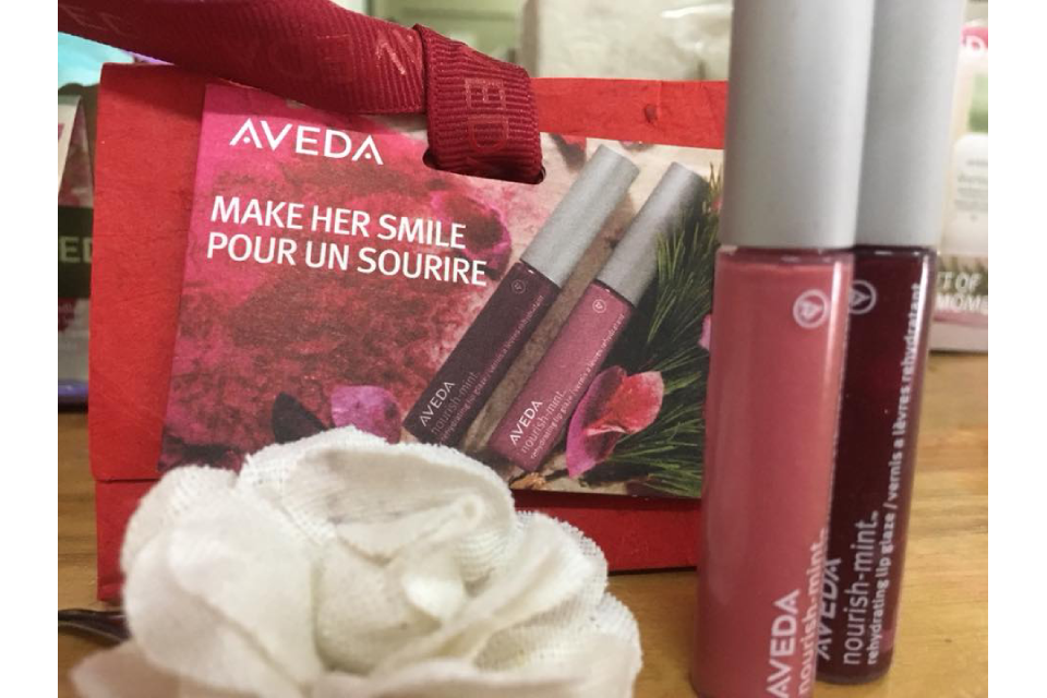 Curl Up And Dye In Uki image 7