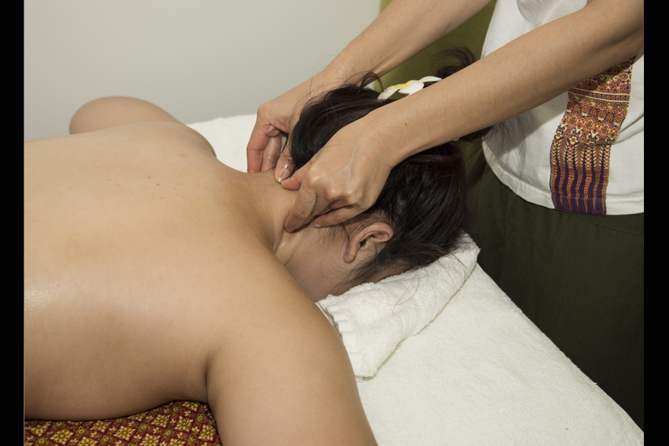 Dee Dee Thai Massage image 3