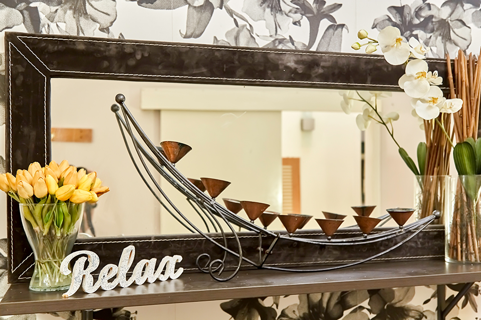 Total bliss beauty and nails image 11