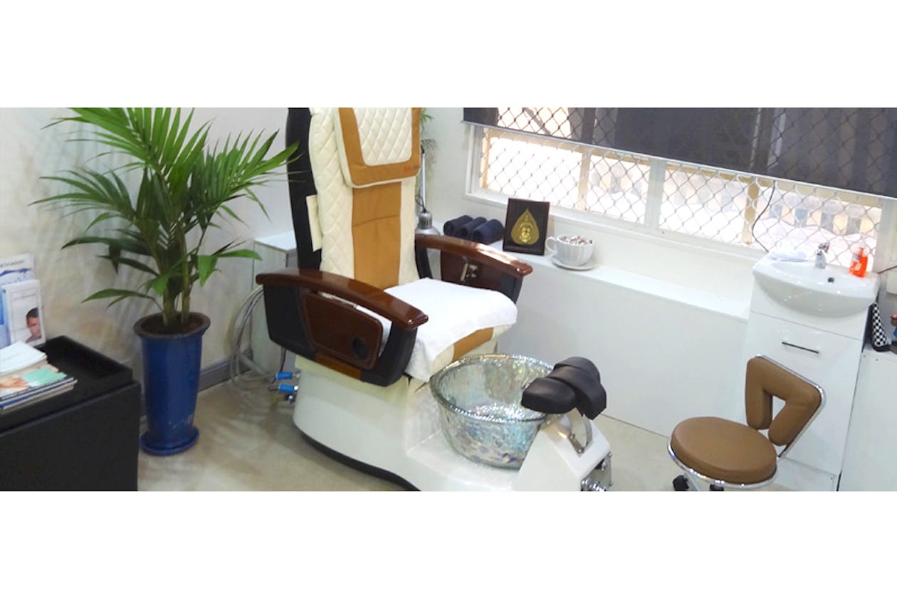 Love Skin Care Clinic image 5