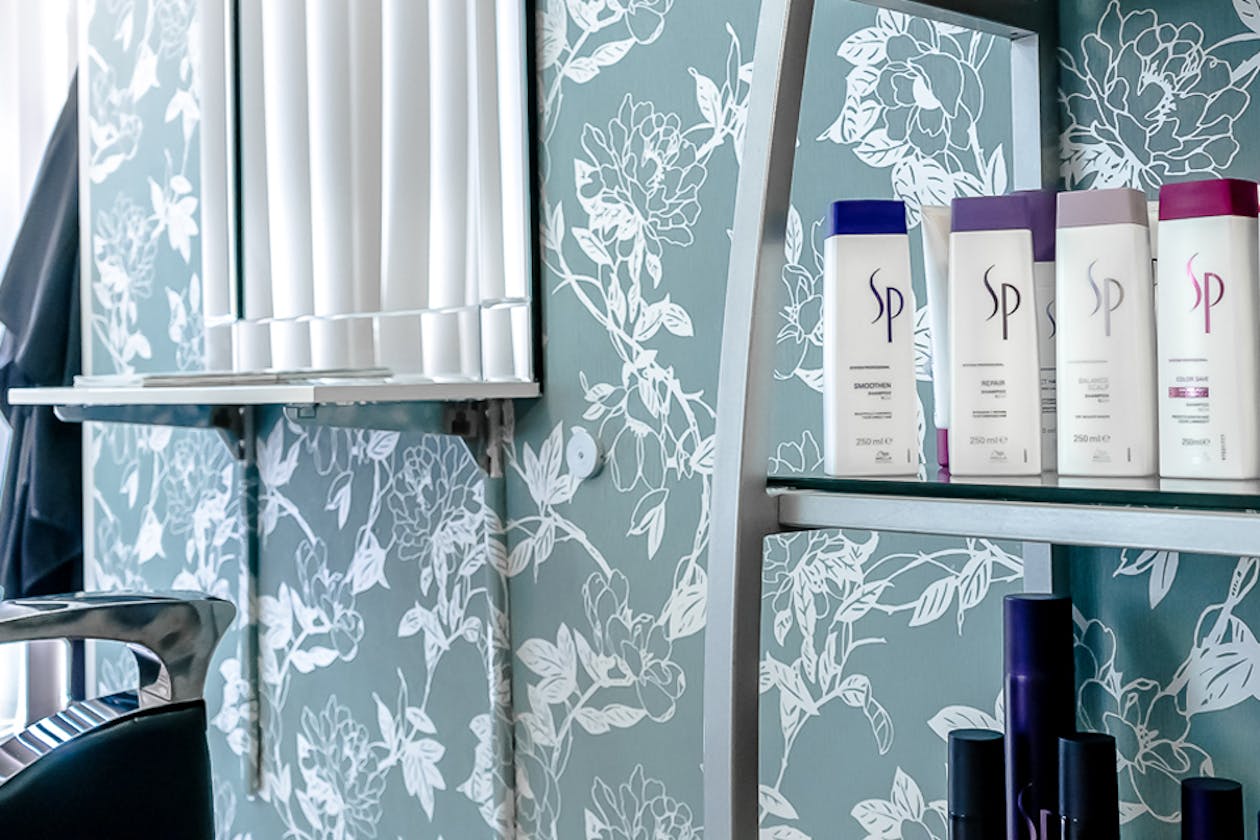 Forestville Hairdressing image 7