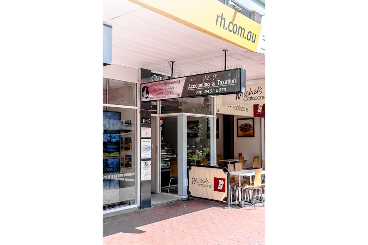 Forestville Hairdressing image 9