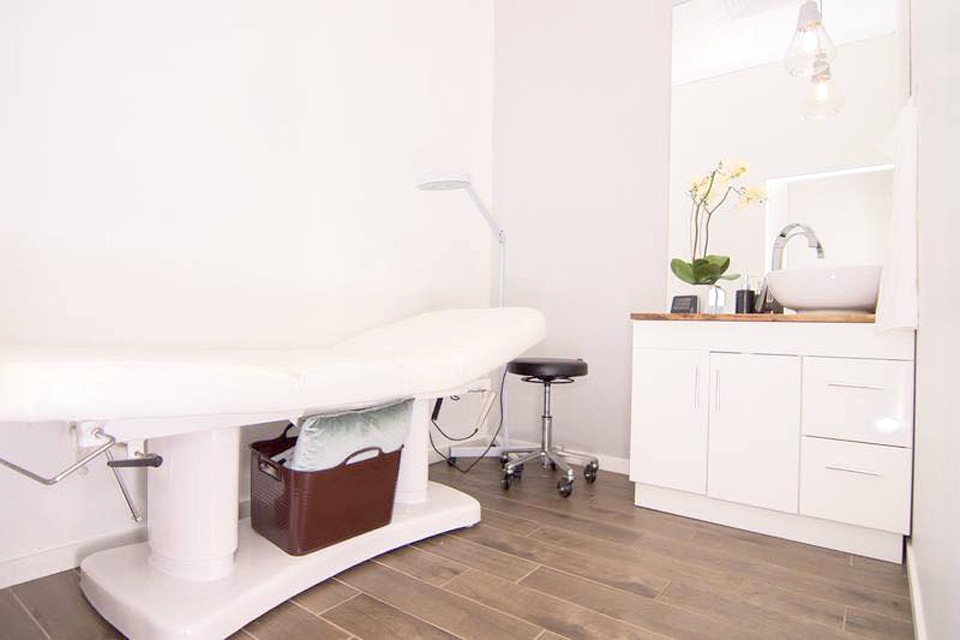 Bonjour Beauty Salon image 7