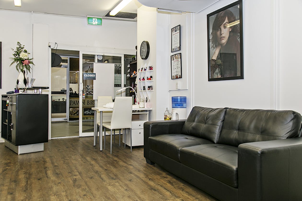 Moptops Hair and Beauty image 8