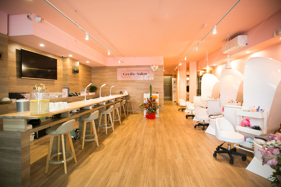 Cecilie Salon image 2