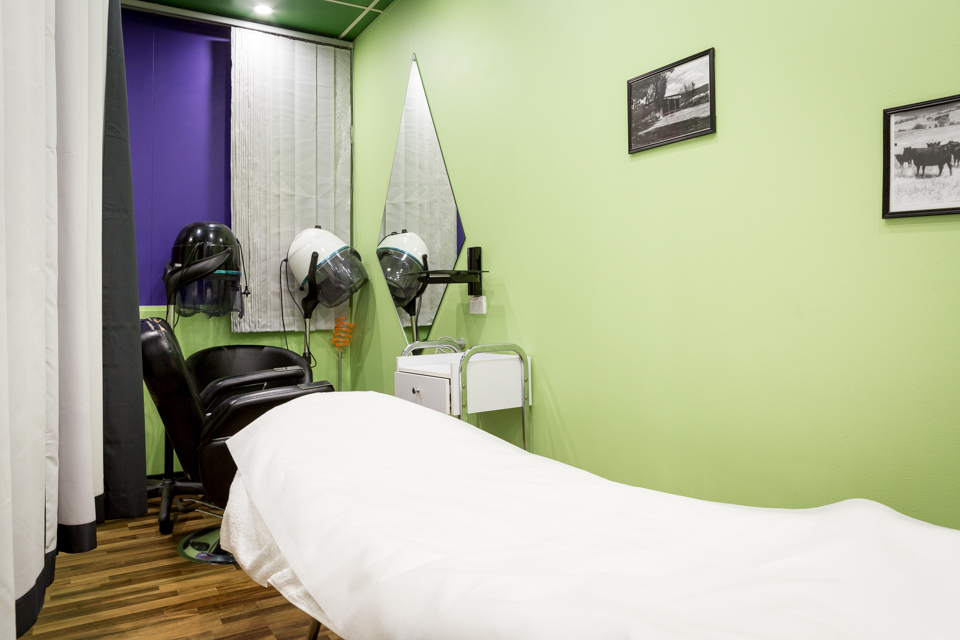 Family Hair & Beauty Salon image 7