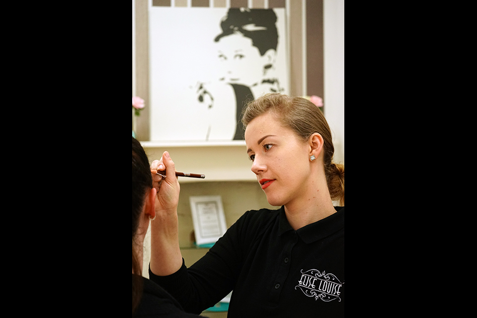 Elise Louise image 6