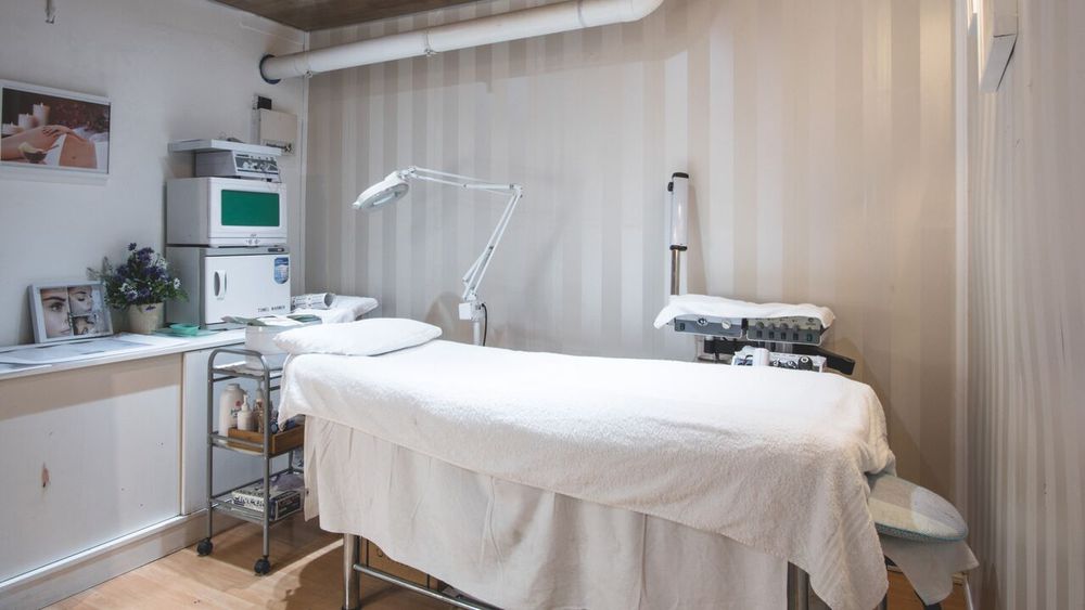 Island Sea Nails & Beauty image 4